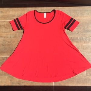 LuLaRoe Perfect T
